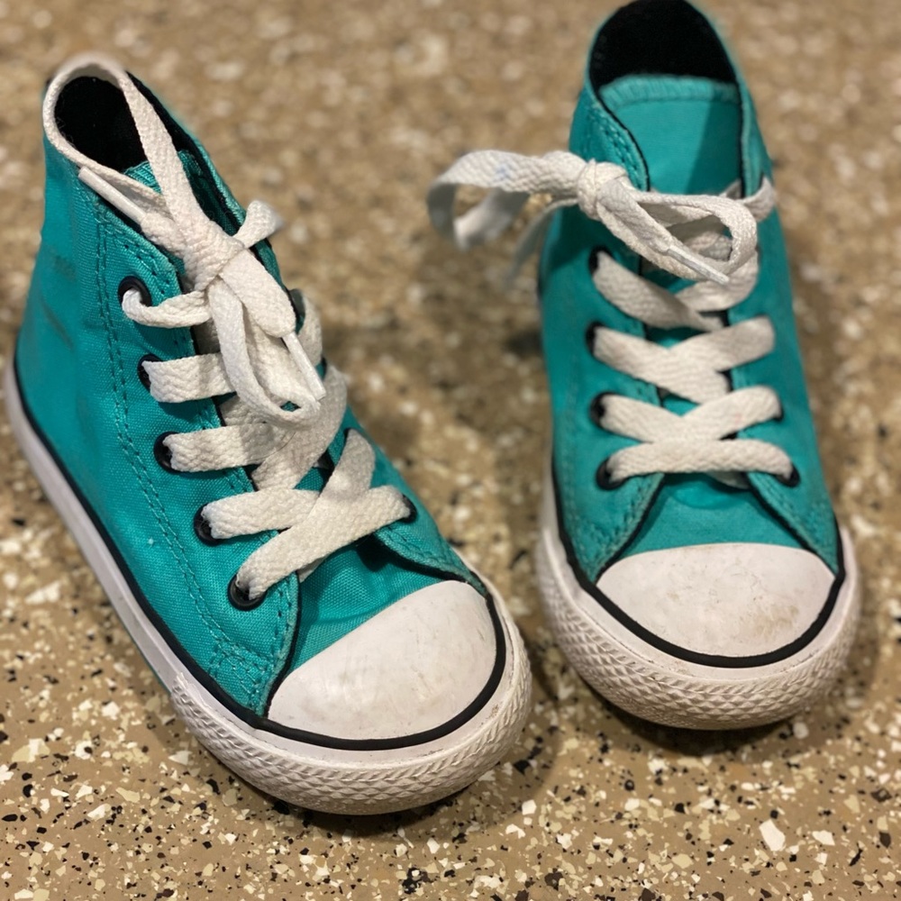 Toddler converse size 7